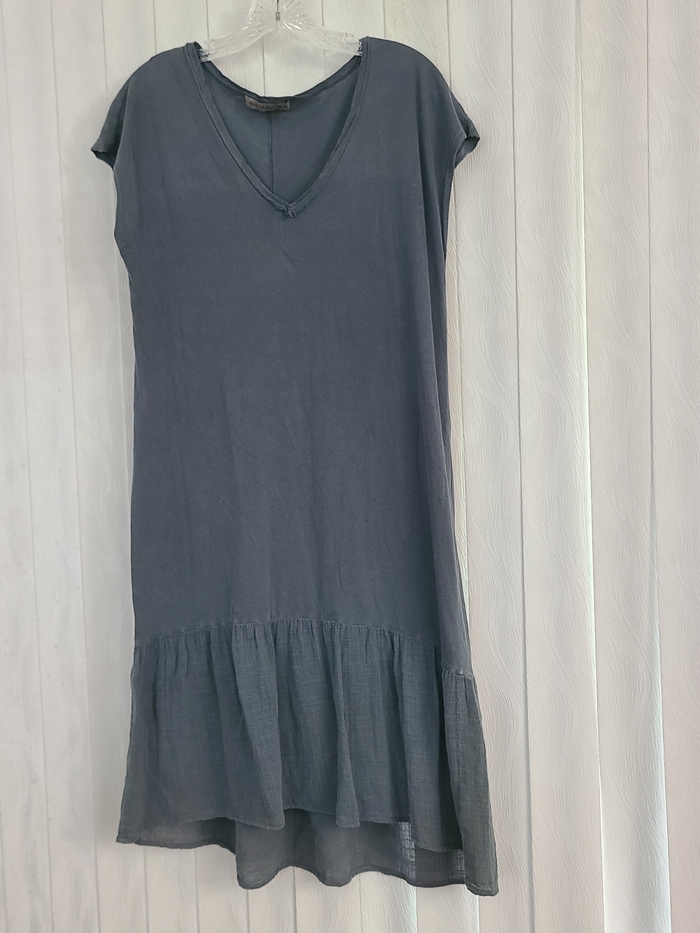 Wearables by XCVI Sz S Blue Solid V-Neck Cap Sleeve Shift Knee Dress Ruffle Hem